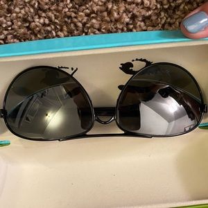 Oakley Women’s Feedback Sunglasses